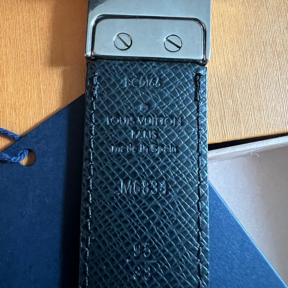 LV Belt - Picture 2 of 4